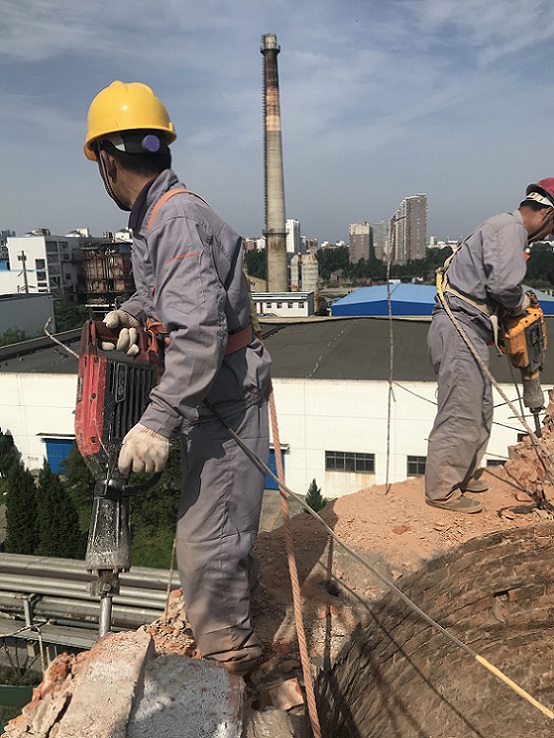 羅定煙囪人工拆除施工安全環(huán)的作用