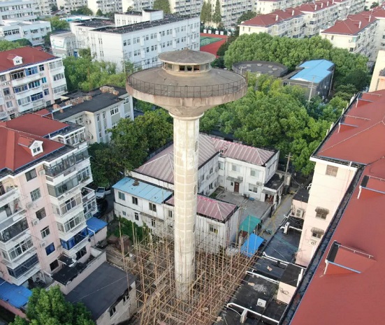 水塔拆除公司:專業(yè)解決廢棄水塔拆除難題