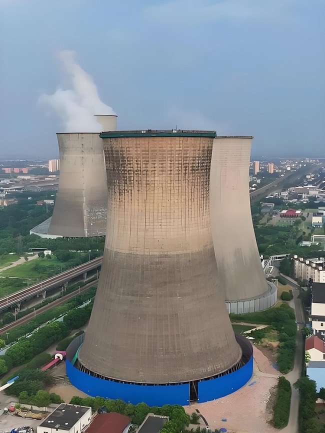 濟(jì)南電廠(chǎng)冷卻塔拆除方案：如何安全、高效地實(shí)現(xiàn)拆除？